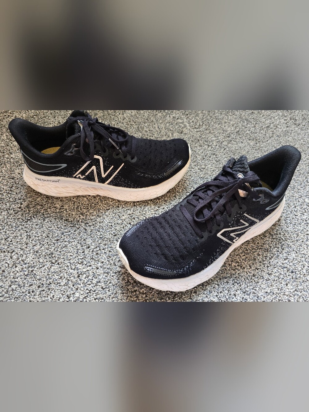 New Balance Fresh Foam 1080v11 Women's Running Shoes Size 9